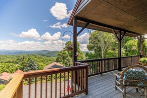 Property grounds - Chipmunk View Lodge (Blowing Rock)