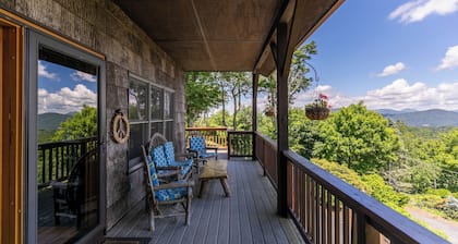 Chipmunk View Lodge