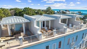 Terrace/patio - Secret Sunsets 12- Sleeps 13 (Santa Rosa Beach)
