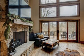 House, Multiple Beds, Hot Tub, Mountain View (Triple Bear Lodge at Eagles Nest) | Living area | Fireplace - Triple Bear Lodge at Eagles Nest (Banner Elk)