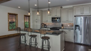 Cabin, Multiple Beds, Hot Tub, Mountain View (Peregrine's Perch at Eagles Nest) | Private kitchen - Peregrine's Perch at Eagles Nest (Elk Park)