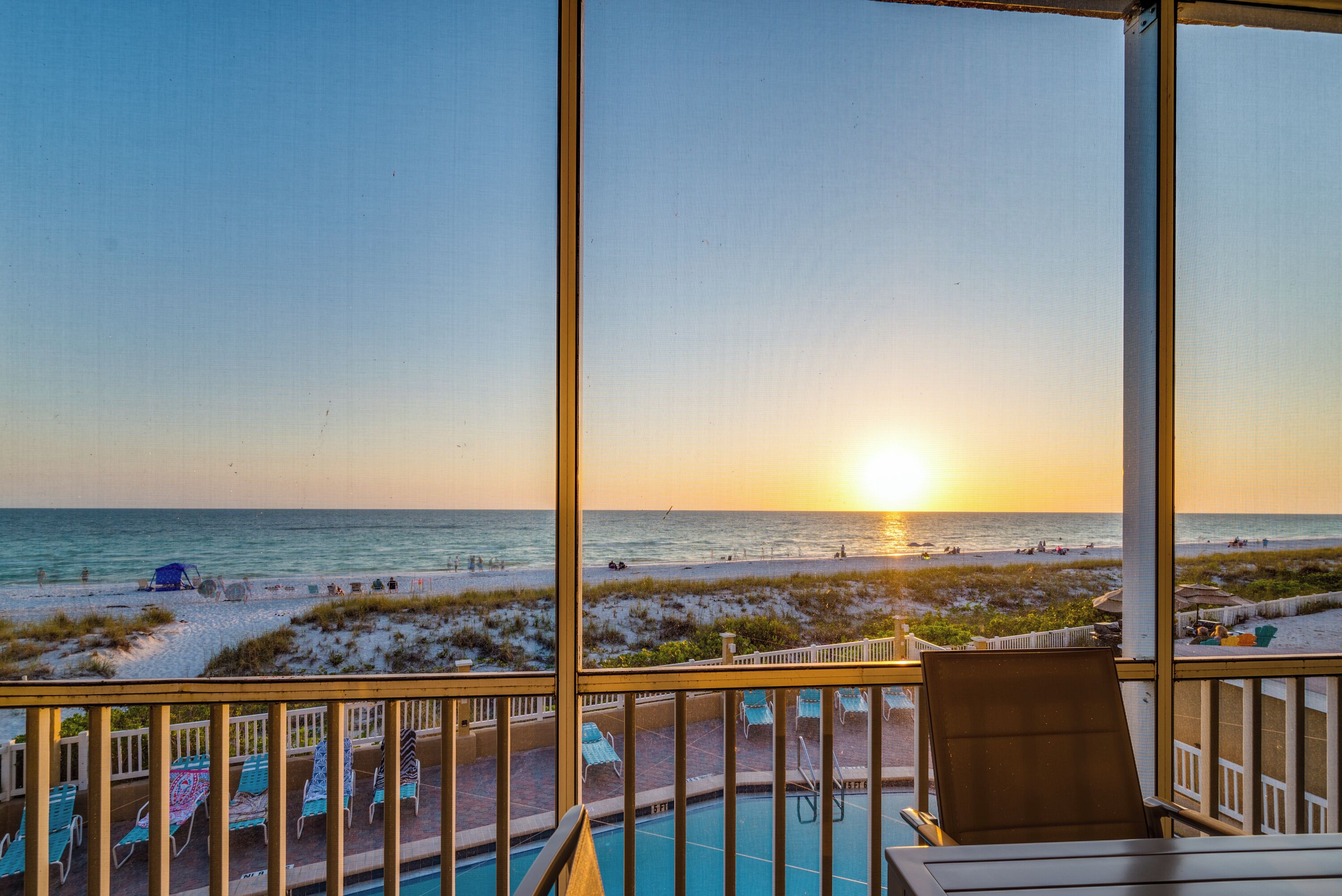 New to market and offering STUNNING beach views! Come spend your holidays in paradise!