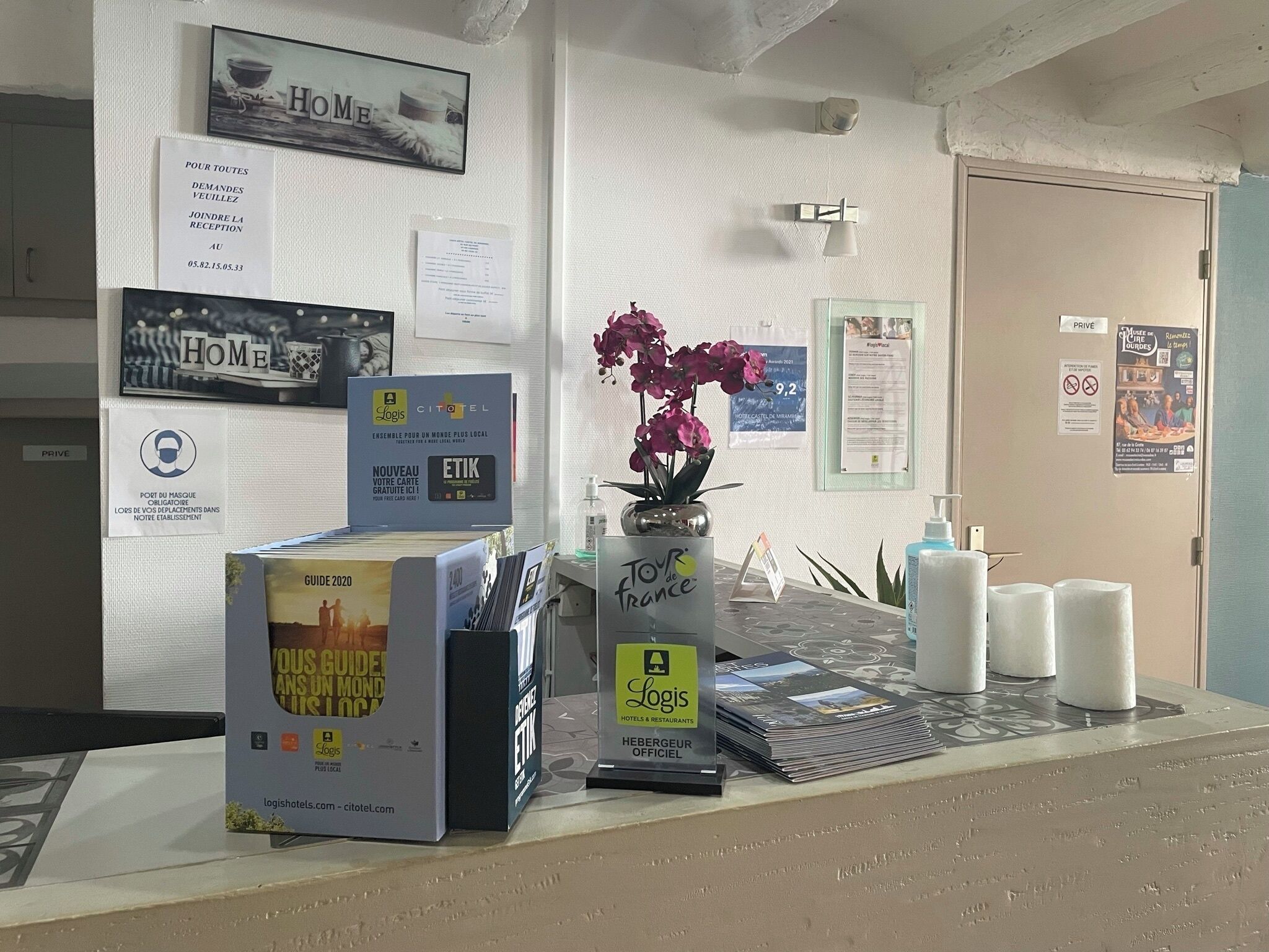 Photo - Logis Hôtel Castel de Mirambel