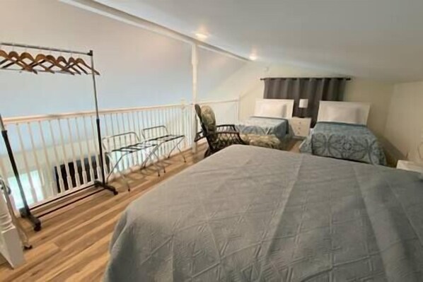 2 bedrooms, WiFi, bed sheets