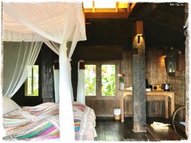 Double Room, Mountain View | Blackout drapes, free WiFi