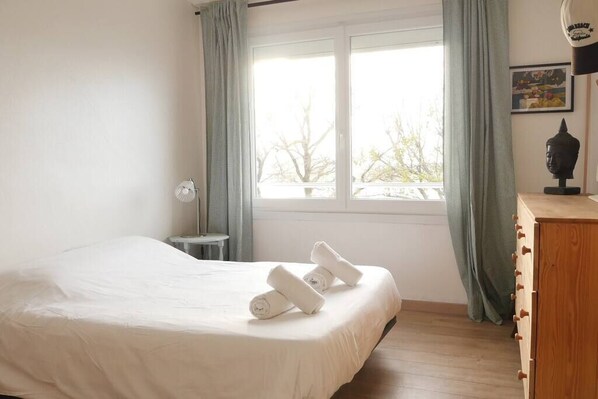 2 slaapkamers, wifi, beddengoed