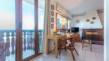 Apartemen, Boleh Merokok | 2 kamar tidur