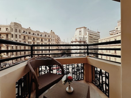 Deluxe Double Room | Terrace/patio. Sama hotel