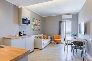 Apartment, Smoking | 1 bedroom, free cribs/infant beds - Suite Mareconero in Porto Recanati (Porto Recanati)