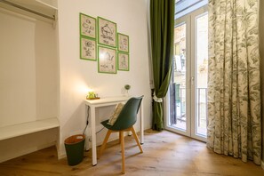 Apartment | 2 bedrooms - Vico Graziella 12 in Naples (Naples)