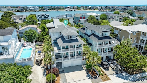 Searenity | 5BR Marshview Retreat w/ Game Room, Elevator & Close to Beach