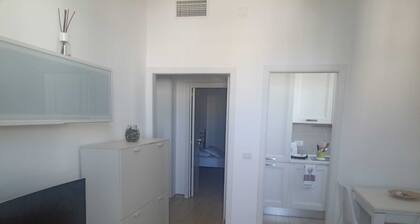 Grandma Pina's house. Apartment a short distance from the sea with air conditioning