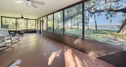 Two lakefront homes on one property near Salt Springs with great porches & yard