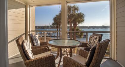 Five Palms ~ Condo w/ porch overlooking the Folly River