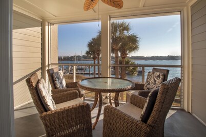 Five Palms ~ Condo w/ porch overlooking the Folly River