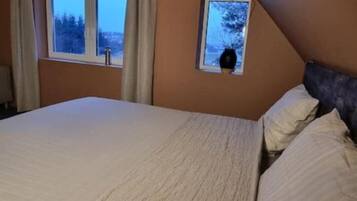 4 dormitorios, wifi gratis, ropa de cama