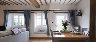 Charming dog friendly holiday cottage - Lilac Cottage