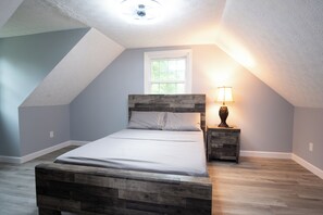 5 chambres, fer et planche à repasser, accès au Wi-Fi (inclus)