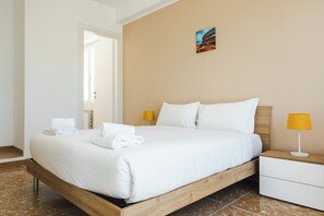 2 Schlafzimmer, Bügeleisen/Bügelbrett, kostenloses WLAN, Bettwäsche