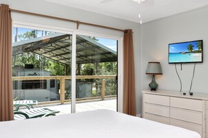 House, 1 Queen Bed with Sofa bed (Alfie's Place) | 2 bedrooms