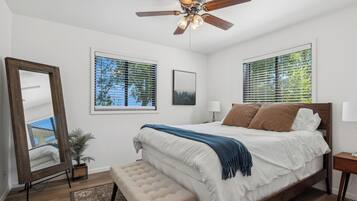 6 bedrooms, iron/ironing board, WiFi, bed sheets