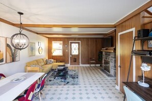 Smart TV - Maison Du Havre (Petit Duplex) (La Malbaie)