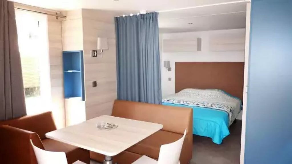 Zecamping 4 éToiles Animé Parc Aquatique Locatif Tv Lv Clim 20m2 2 Pers - Cogolin