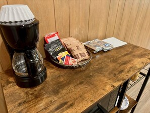 Miscellaneous - Bear Cabin 3 in Tok Alaska (Tok)