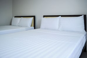 Family Room | Free WiFi, bed sheets - Kaia Isabelle Hotel Puerto Princesa (Puerto Princesa)