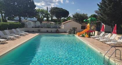 Chalet 3 étoiles - Piscine - eebicd