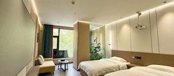 Chongqing Jiayumei Hotel