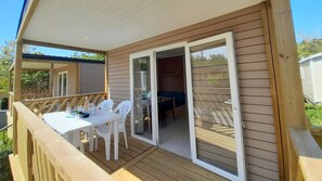 Outdoor dining - Camping 4 étoiles - Parc aquatique - eece0h (Agay)