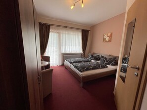 Deluxe Double Room - Hotel zur Mosel (Minheim)