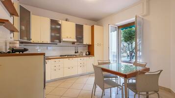 Căn hộ, quang cảnh biển | Bếp riêng