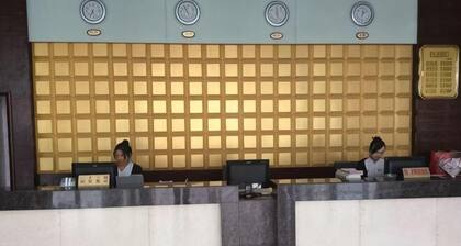 Yunyang Huaxu Hotel