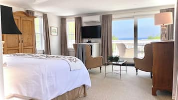 1 bedroom, iron/ironing board, WiFi (free), bed sheets