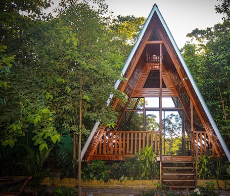Classic Cabin, Garden View. Cabañas Alpinas-El Trapiche-Tarapoto