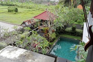 Unclassified image, 3 of 5, button - Duana Sari by Mahaputra (Bali)