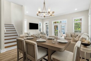 Maison, vue jardin | Restauration dans la chambre