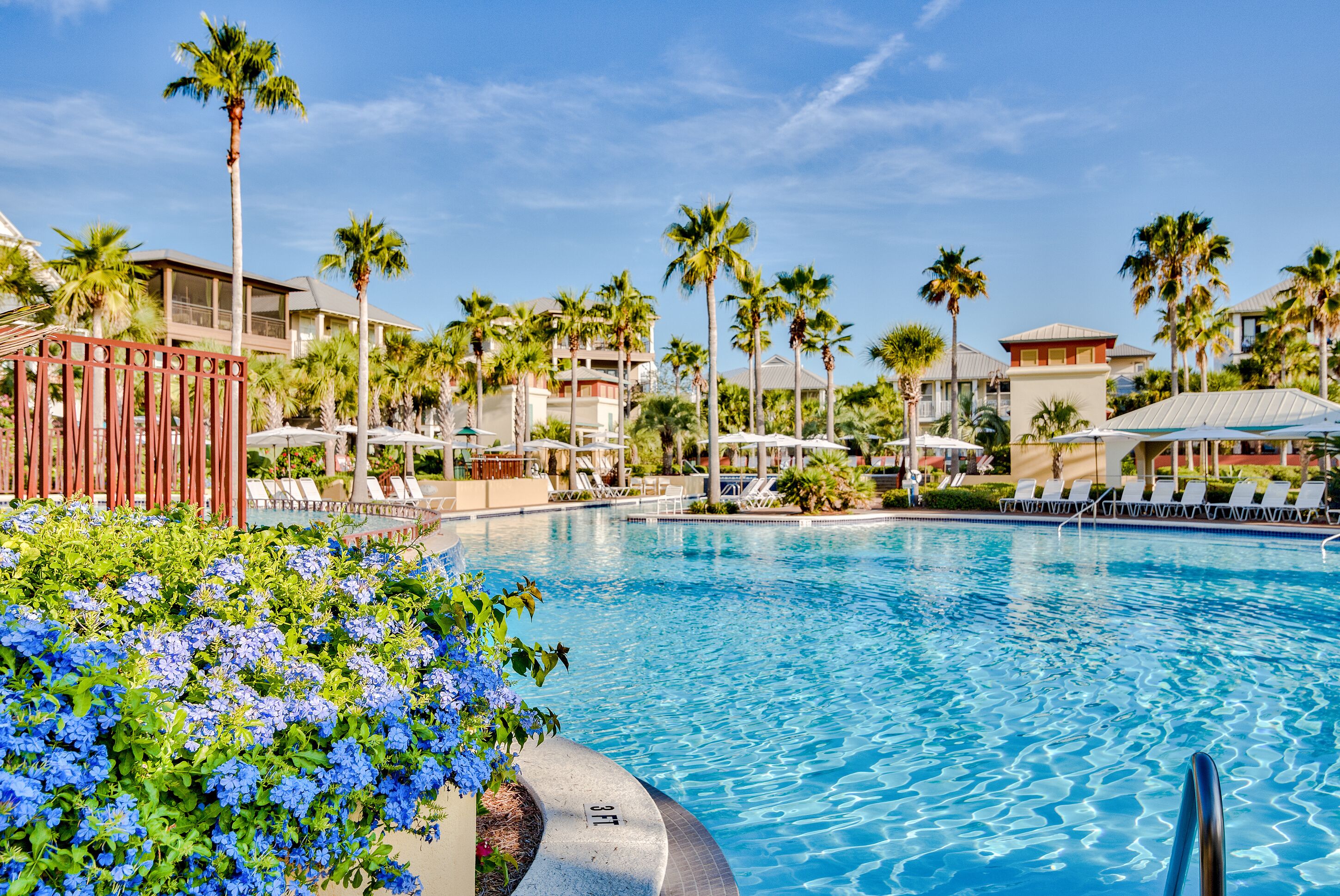 Außenpool, Liegestühle