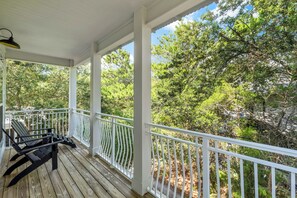 House, Garden View | Balcony