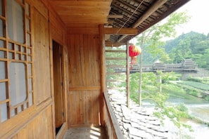Unclassified image, 5 of 25, button - Sanjiang Yangjie Inn (Sanjiang)