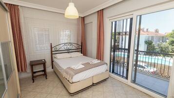 3 chambres, fer et planche Ă repasser, Wi-Fi, draps fournis