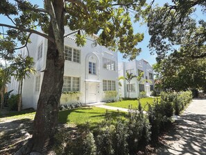 Exterior - Beach Haus Design District (Miami)