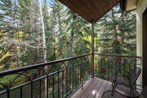 Property grounds - The Charter at Beaver Creek C2105 (Beaver Creek)