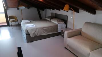 3 camere, Wi-Fi gratuito, lenzuola
