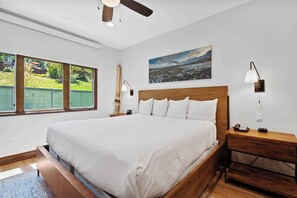 2 bedrooms, iron/ironing board, travel crib, WiFi