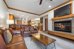 TV, fireplace - The Charter at Beaver Creek E0405 (Beaver Creek)