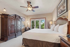 4 bedrooms, iron/ironing board, travel crib, WiFi