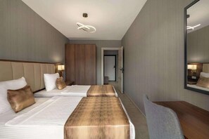 Room - Days Inn By Wyndham Alanya (Alanya)